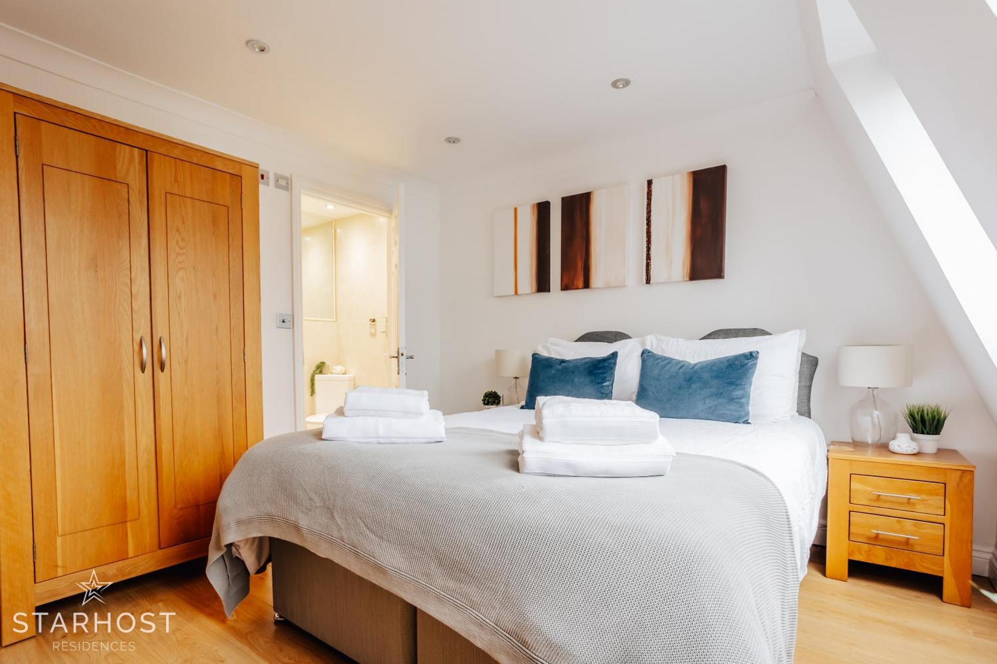 Central 3 Bed Apartment At Regents Court, Newbury Newbury (Berkshire) Exterior foto
